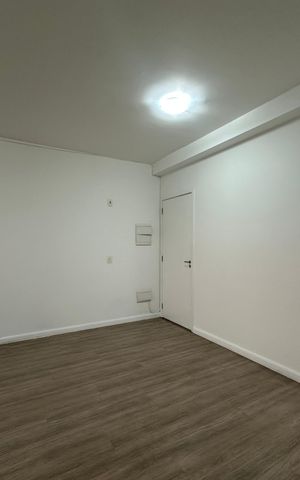 Apartamento à venda com 67m², 3 quartos e 2 vagas Apartamento à venda com 67m², 3 quartos e 2 vagasSala