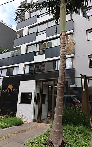 Apartamento à venda com 123m², 3 quartos e 2 vagasFachada e portaria