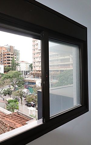Apartamento à venda com 123m², 3 quartos e 2 vagasJanela do Quarto 3