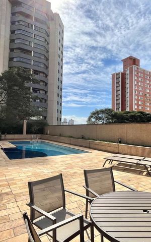 Apartamento à venda com 125m², 3 quartos e 2 vagasÁrea comum - Piscina