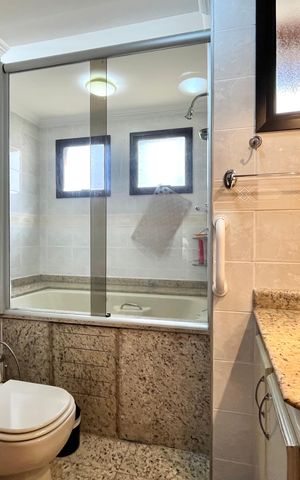 Apartamento à venda com 125m², 3 quartos e 2 vagasBanheiro da Suíte