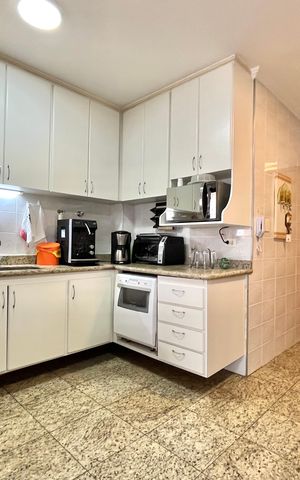 Apartamento à venda com 125m², 3 quartos e 2 vagasCozinha