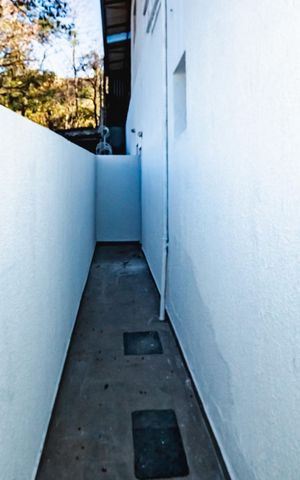 Casa para alugar com 60m², 2 quartos e 1 vagaCorredor