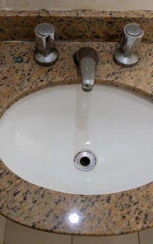 Apartamento para alugar com 68m², 3 quartos e 2 vagasBanheiro Social