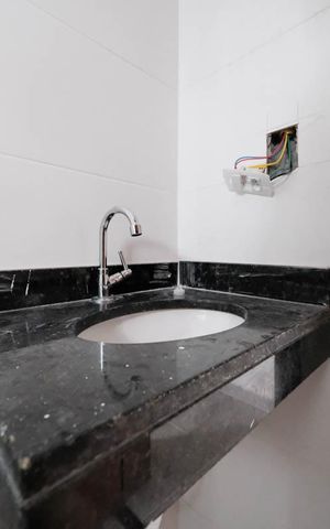Apartamento para alugar com 45m², 2 quartos e sem vagaBanheiro