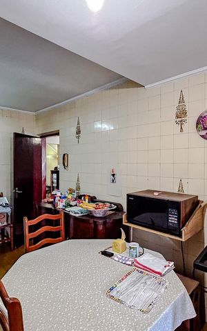 Casa à venda com 111m², 2 quartos e 2 vagasCozinha