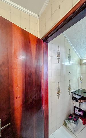 Casa à venda com 111m², 2 quartos e 2 vagasLavabo