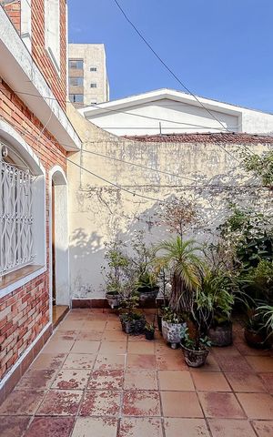 Casa à venda com 111m², 2 quartos e 2 vagasÁrea externa