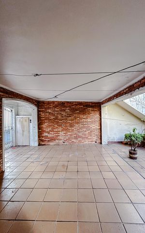 Casa à venda com 111m², 2 quartos e 2 vagasÁrea de Serviço