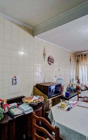 Casa à venda com 111m², 2 quartos e 2 vagasCozinha