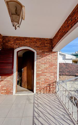 Casa à venda com 111m², 2 quartos e 2 vagasVaranda do Quarto 