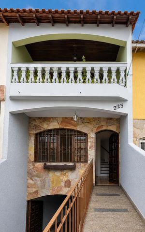Casa à venda com 113m², 2 quartos e 2 vagasÁrea externa