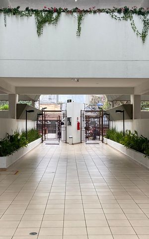 Apartamento para alugar com 60m², 2 quartos e 1 vaga Apartamento para alugar com 60m², 2 quartos e 1 vagaFachada e portaria