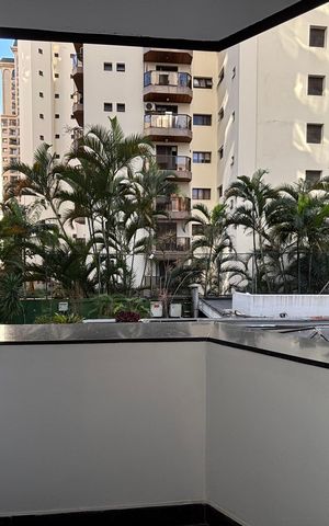 Apartamento à venda com 43m², 1 quarto e 1 vaga Apartamento à venda com 43m², 1 quarto e 1 vagaVaranda