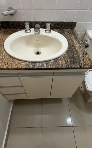 Apartamento à venda com 43m², 1 quarto e 1 vaga Apartamento à venda com 43m², 1 quarto e 1 vagaBanheiro