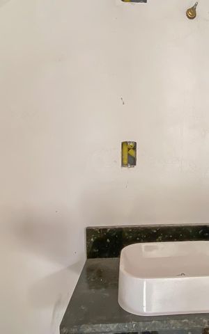 Casa à venda com 65m², 2 quartos e 2 vagas Casa à venda com 65m², 2 quartos e 2 vagasLavabo