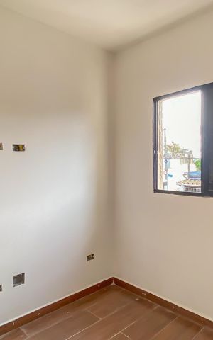 Casa à venda com 65m², 2 quartos e 2 vagas Casa à venda com 65m², 2 quartos e 2 vagasSuite 2