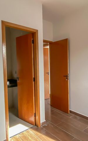 Casa à venda com 65m², 2 quartos e 2 vagas Casa à venda com 65m², 2 quartos e 2 vagasSuite 2