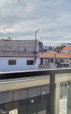 Casa à venda com 65m², 2 quartos e 2 vagas Casa à venda com 65m², 2 quartos e 2 vagasVaranda