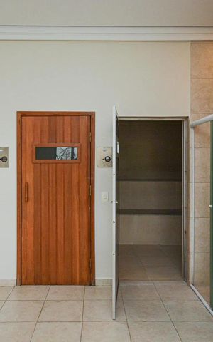 Apartamento à venda com 120m², 3 quartos e 2 vagasÁrea externa
