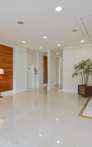 Apartamento à venda com 120m², 3 quartos e 2 vagasÁrea externa