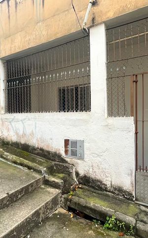 Casa para alugar com 50m², 1 quarto e sem vaga Casa para alugar com 50m², 1 quarto e sem vagaFachada