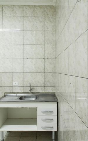 Casa para alugar com 50m², 1 quarto e sem vaga Casa para alugar com 50m², 1 quarto e sem vagaCozinha