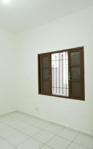 Casa para alugar com 50m², 1 quarto e sem vaga Casa para alugar com 50m², 1 quarto e sem vagaQuarto