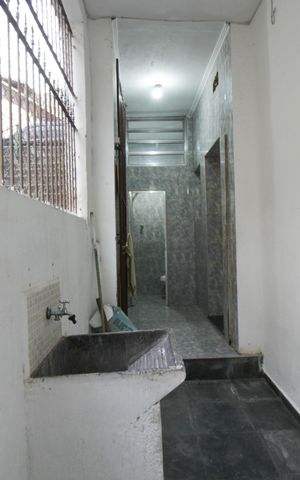 Casa para alugar com 50m², 1 quarto e sem vaga Casa para alugar com 50m², 1 quarto e sem vagaÁrea de Serviço