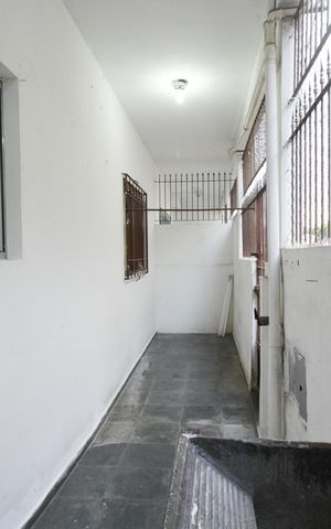 Casa para alugar com 50m², 1 quarto e sem vaga Casa para alugar com 50m², 1 quarto e sem vagaÁrea de Serviço