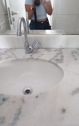 Apartamento para alugar com 58m², 2 quartos e 1 vaga Apartamento para alugar com 58m², 2 quartos e 1 vagaBanheiro