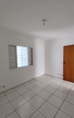 Casa de condomínio para alugar com 177m², 2 quartos e 1 vaga Casa de condomínio para alugar com 177m², 2 quartos e 1 vagaQuarto