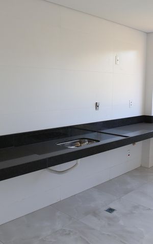 Apartamento à venda com 160m², 3 quartos e 2 vagasCozinha