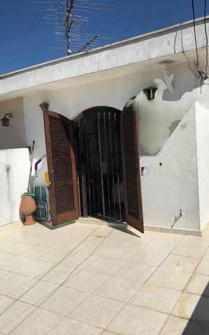 Casa à venda com 135m², 3 quartos e 2 vagas