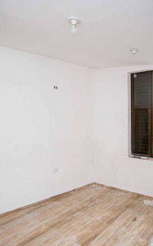 Casa para alugar com 130m², 1 quarto e sem vagaQuarto