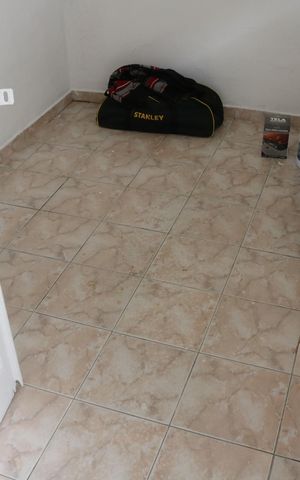 Casa para alugar com 80m², 2 quartos e 1 vagaÁrea de Serviço