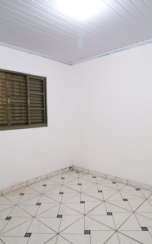 Casa para alugar com 82m², 2 quartos e 5 vagasQuarto 2