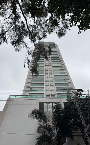Apartamento para alugar com 60m², 2 quartos e 2 vagasFachada do Prédio