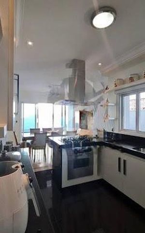 Casa à venda com 430m², 5 quartos e 6 vagas