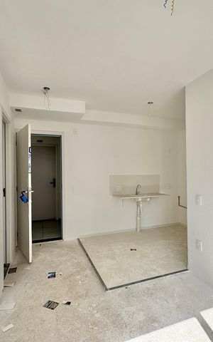 Apartamento à venda com 32m², 2 quartos e sem vaga Apartamento à venda com 32m², 2 quartos e sem vagaSala