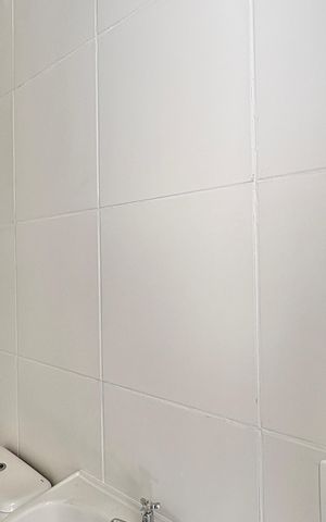 Apartamento à venda com 32m², 2 quartos e sem vaga Apartamento à venda com 32m², 2 quartos e sem vagaBanheiro