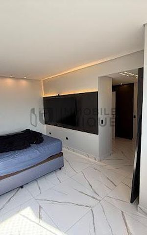 Apartamento à venda com 126m², 2 quartos e 2 vagas