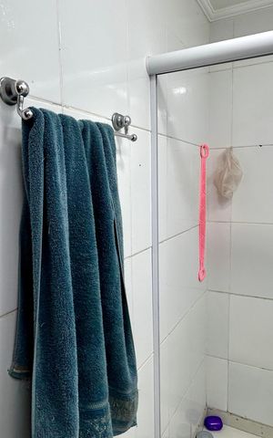 Apartamento para alugar com 69m², 2 quartos e 1 vaga Apartamento para alugar com 69m², 2 quartos e 1 vagaBanheiro 1