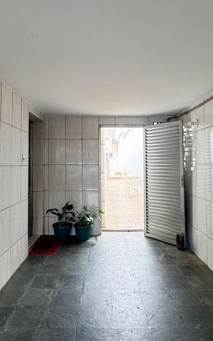 Casa para alugar com 45m², 1 quarto e 1 vaga Casa para alugar com 45m², 1 quarto e 1 vagaEntrada