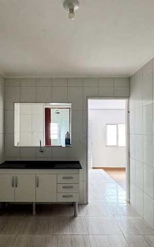 Casa para alugar com 45m², 1 quarto e 1 vaga Casa para alugar com 45m², 1 quarto e 1 vagaCozinha