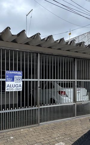 Casa para alugar com 45m², 1 quarto e 1 vaga Casa para alugar com 45m², 1 quarto e 1 vagaFachada
