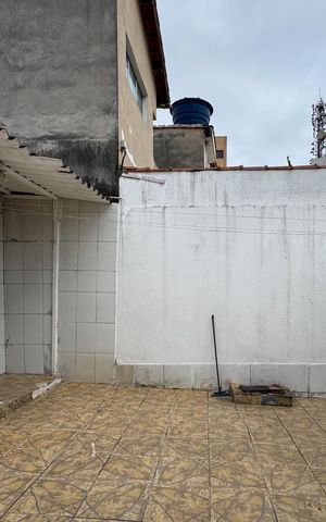 Casa para alugar com 45m², 1 quarto e 1 vaga Casa para alugar com 45m², 1 quarto e 1 vagaQuintal