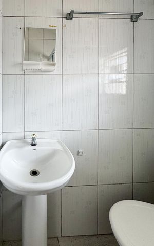 Casa para alugar com 45m², 1 quarto e 1 vaga Casa para alugar com 45m², 1 quarto e 1 vagaBanheiro Social