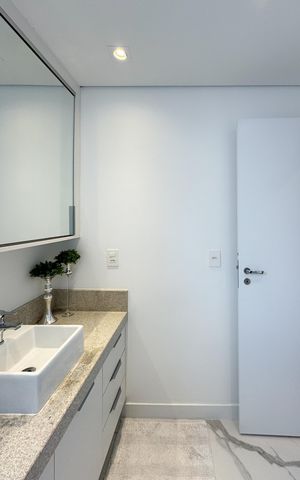 Apartamento para alugar com 137m², 3 quartos e 3 vagasBanheiro  - Suíte 3