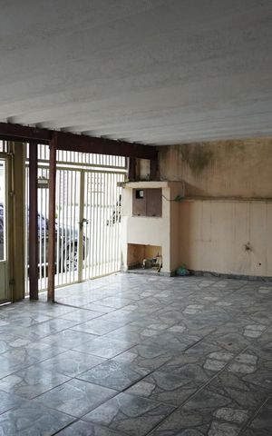 Casa para alugar com 70m², 5 quartos e 3 vagasÁrea externa